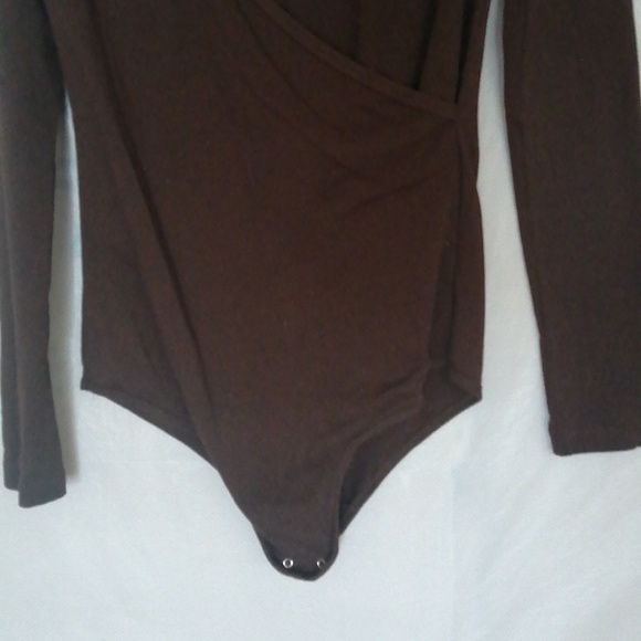 BEACH BODY BLOUSE - Picture 3 of 4